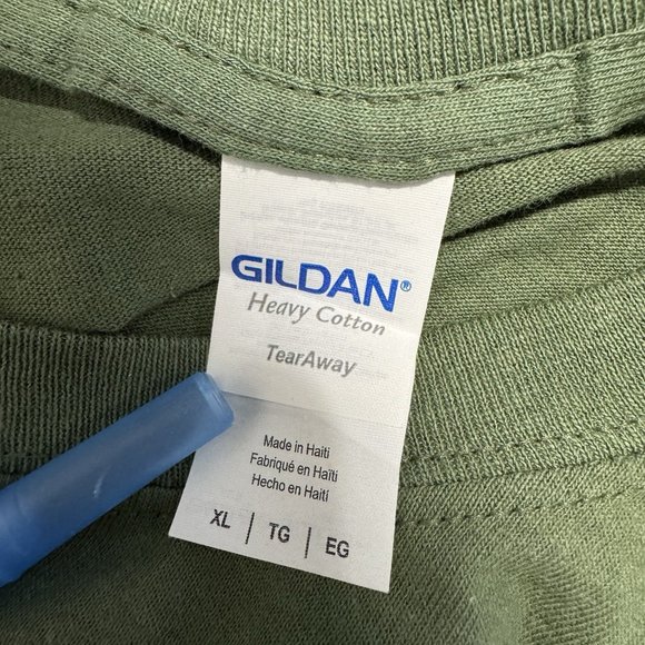 Gildan Heavy Cotton T-shirt XL Love of Country American Flag Patriotic Green - Picture 5 of 7